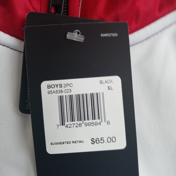 Boys Nike Air Jordan Jacket. Black, Red and White Size XL. - Picture 3 of 3